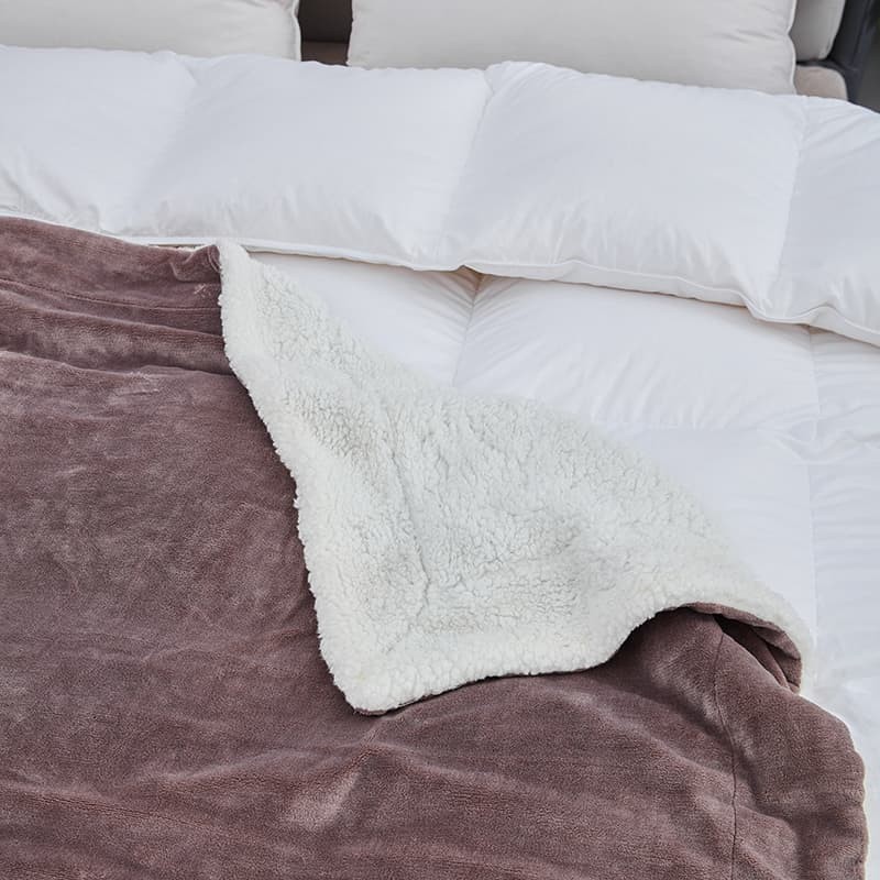 Solid Color Flannel Blanket factory Solid Color Flannel Blanket factory